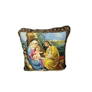 Nativity Scene Joseph Mary Baby Jesus Tapestry Pillow Imperial Elegance 13"‎